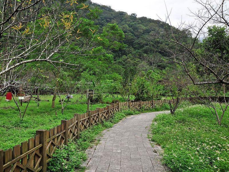 Taroko Village Hotel Fushi Exterior photo